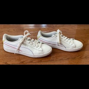 Puma Vikky V2, Size 7.5, Soft Foam Optimal Comfort